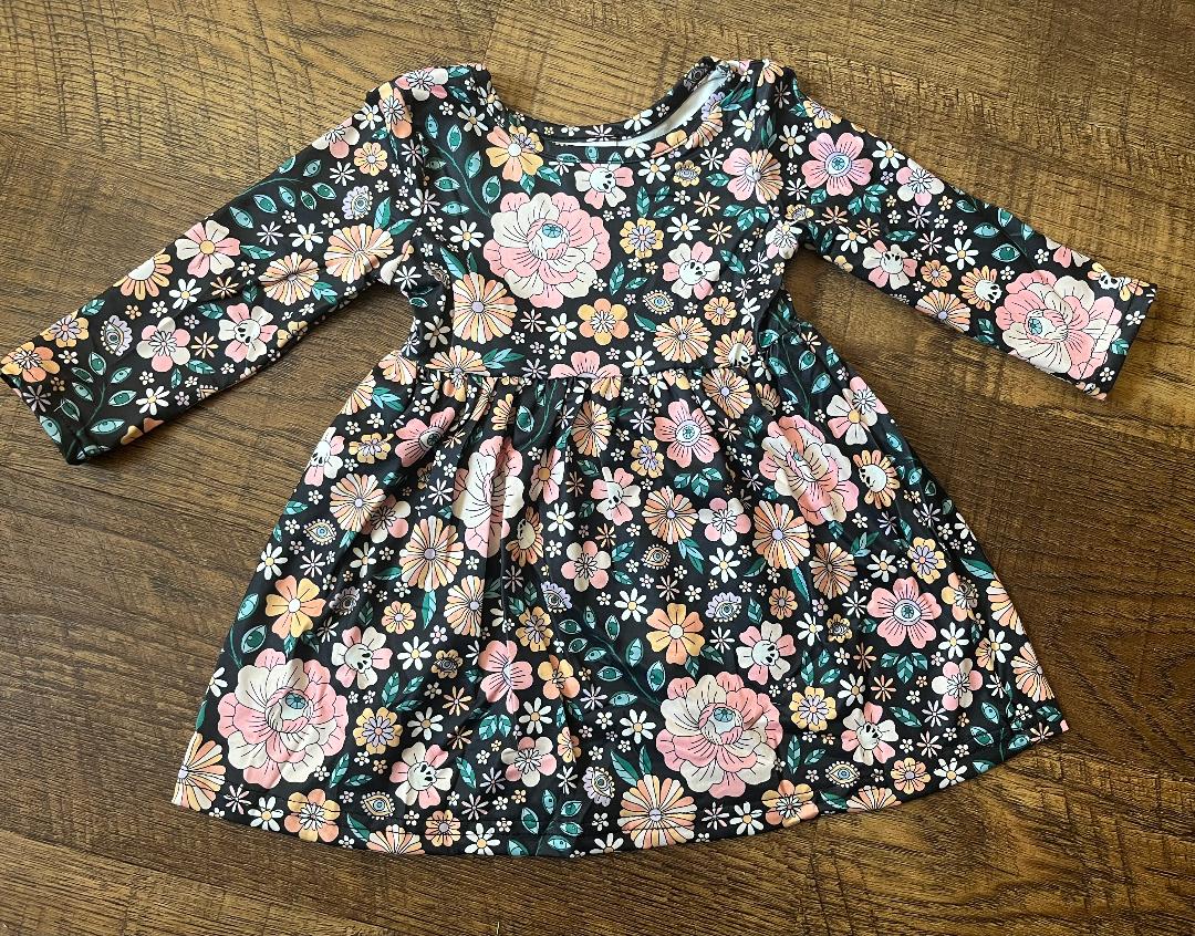 Black Halloween Floral Skater Dress in a Size 2T