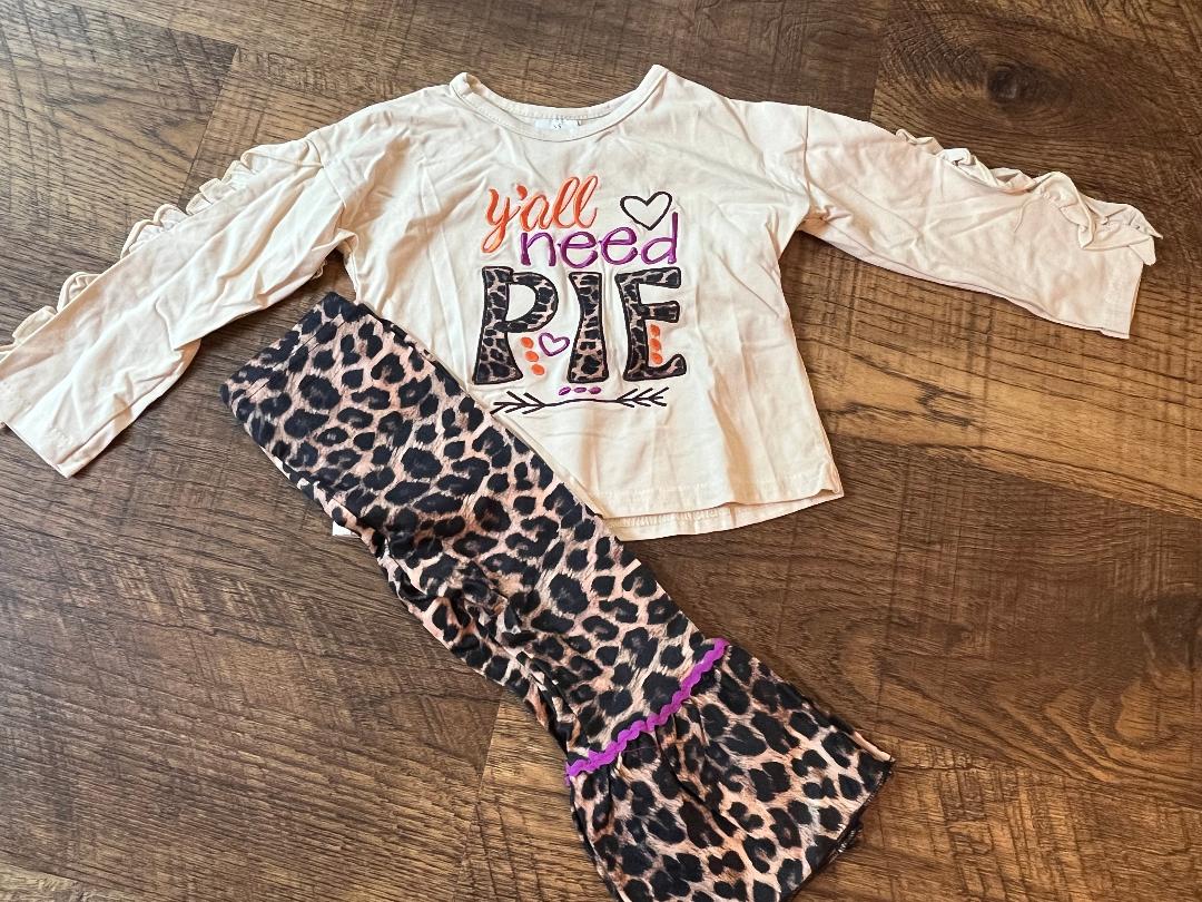 You All Need Pie 2 Piece Legging Outfit in a Size 2T