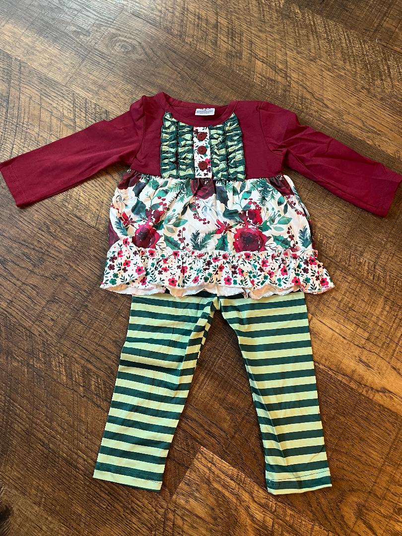 Floral and Stripe 2 Piece Legging Set in a Size 18 Month