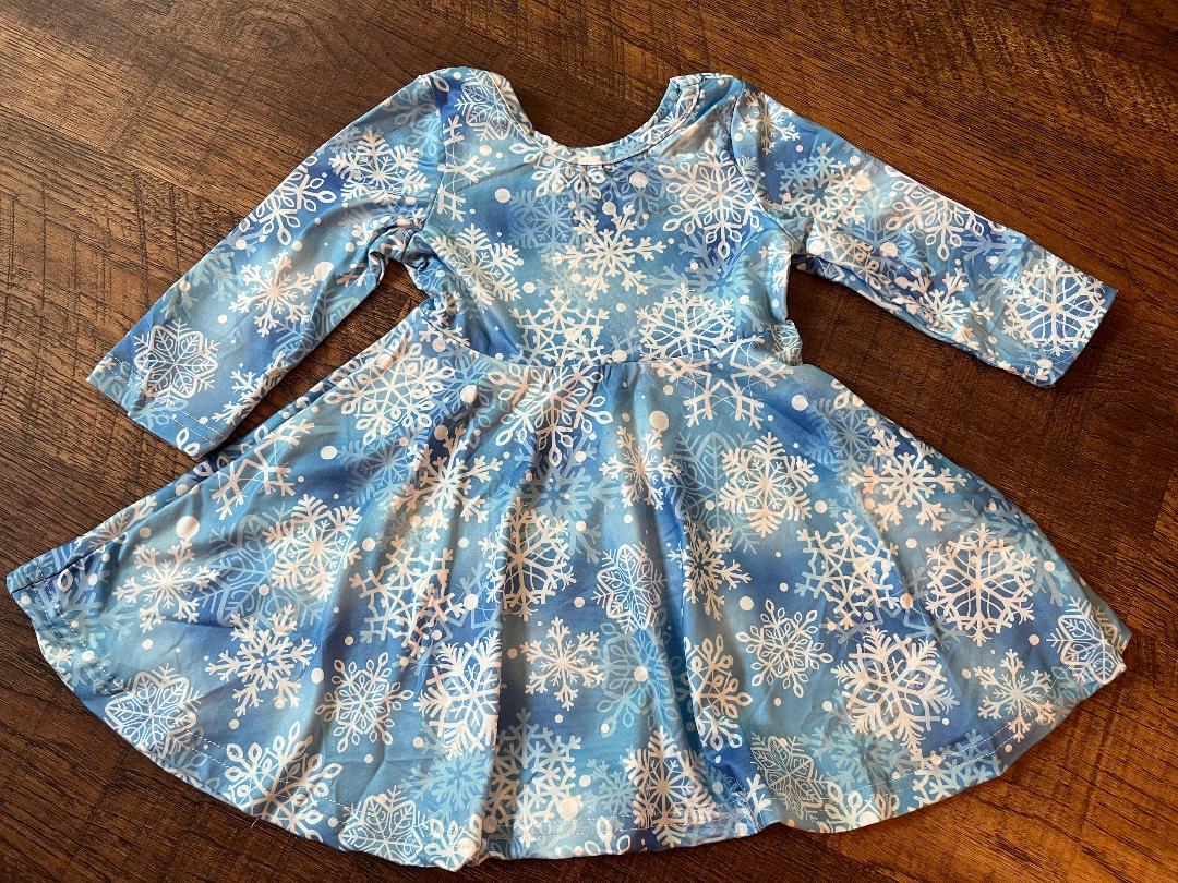 Snowflake Skater Dress in a Size 18 Month