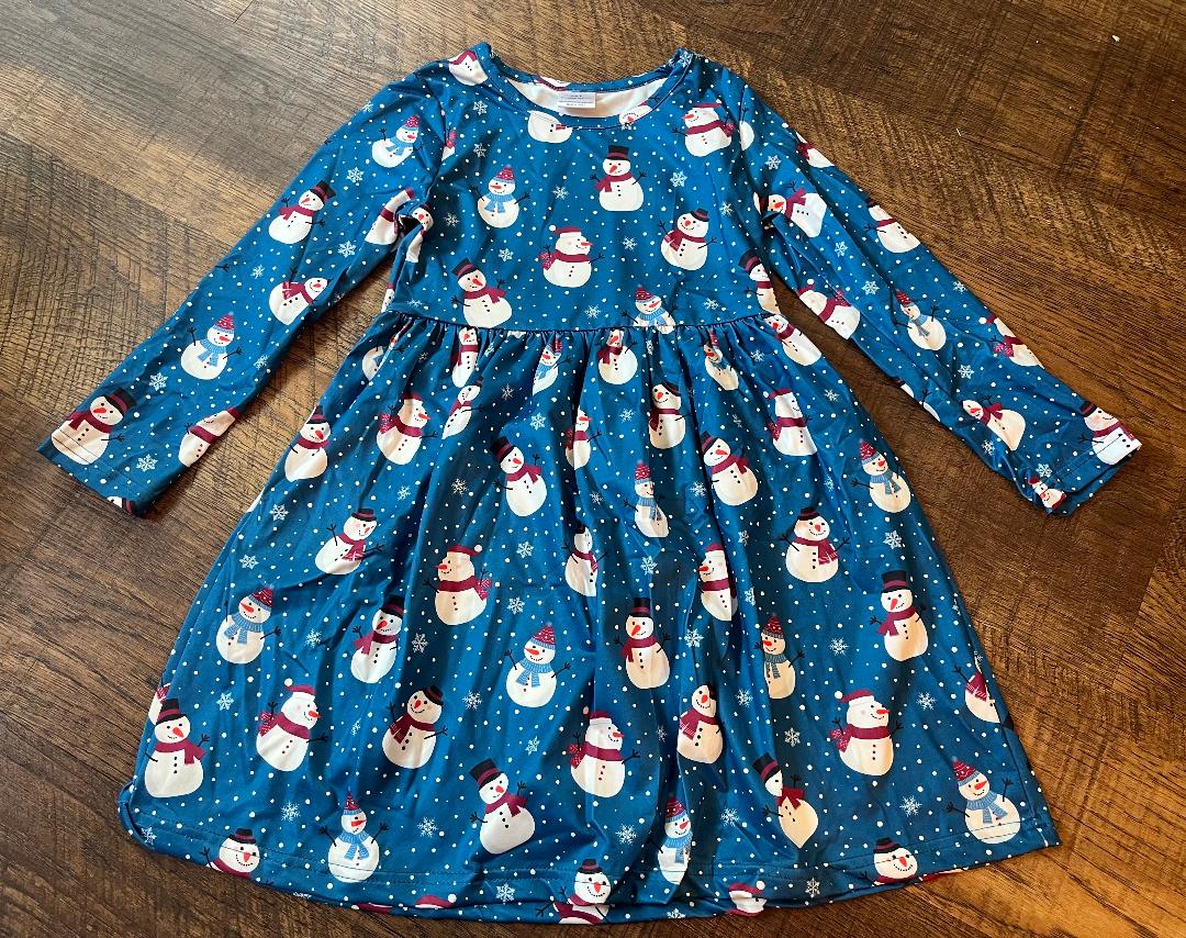 Snowman Holiday Dress in a Size 5-6Y