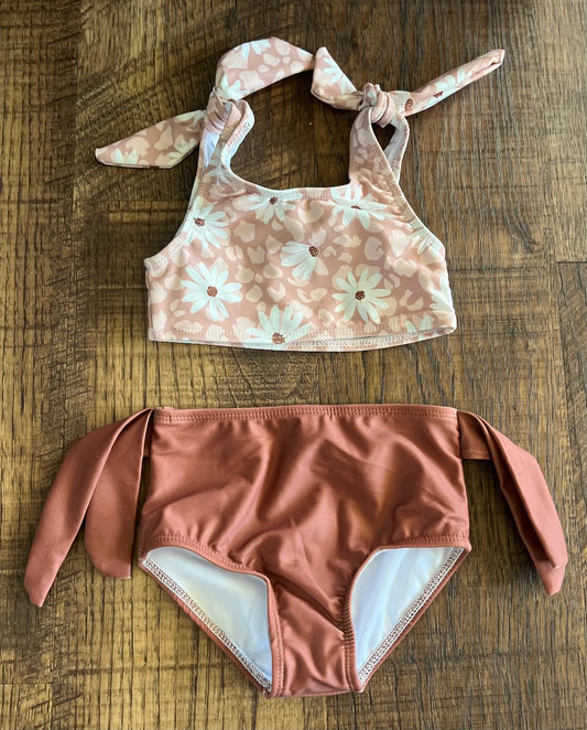 Adorable Daisy Two-Piece Daisy Dreamer Bathing Suit