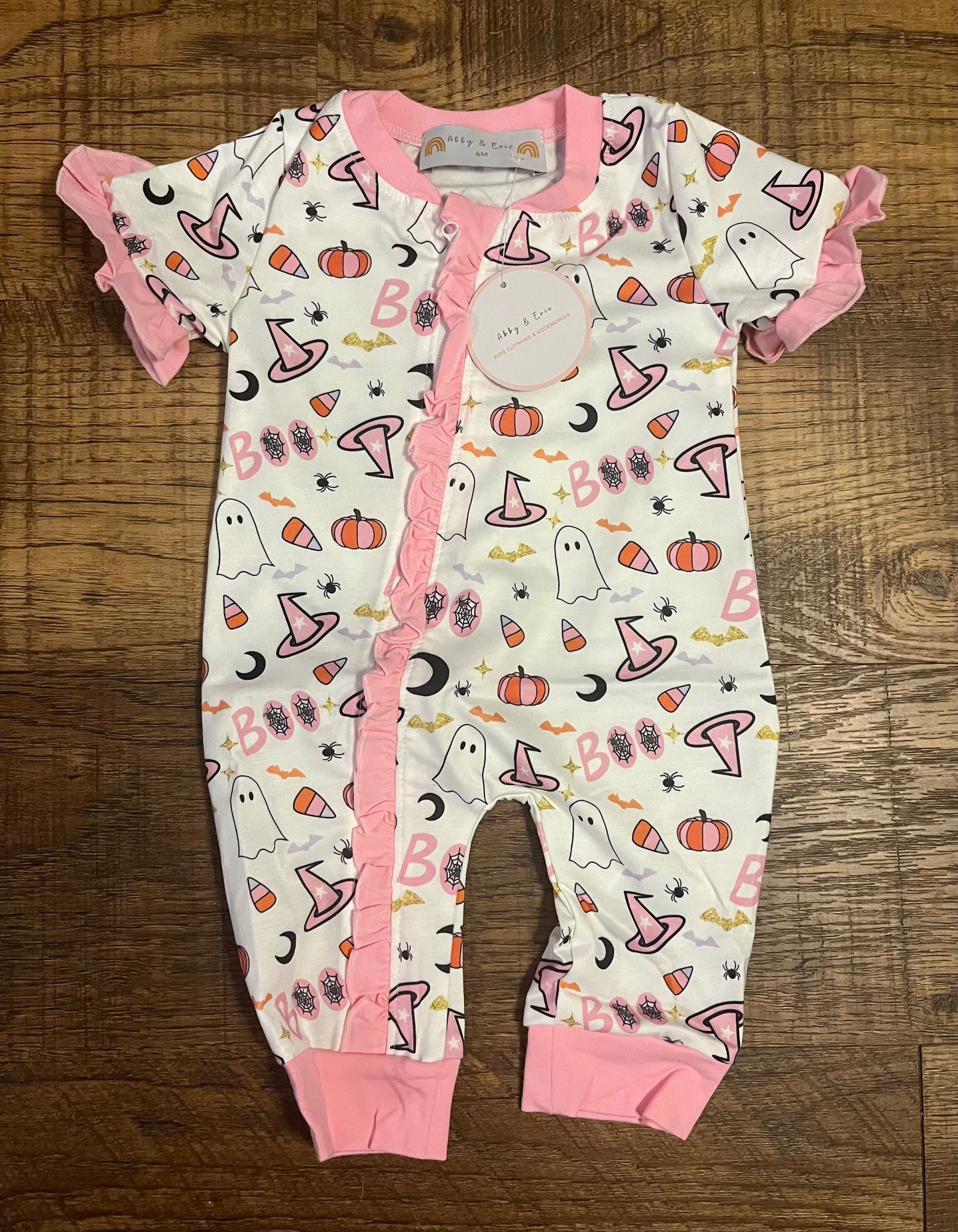 Halloween Short Sleeve Sleeper in a Size 18 Month