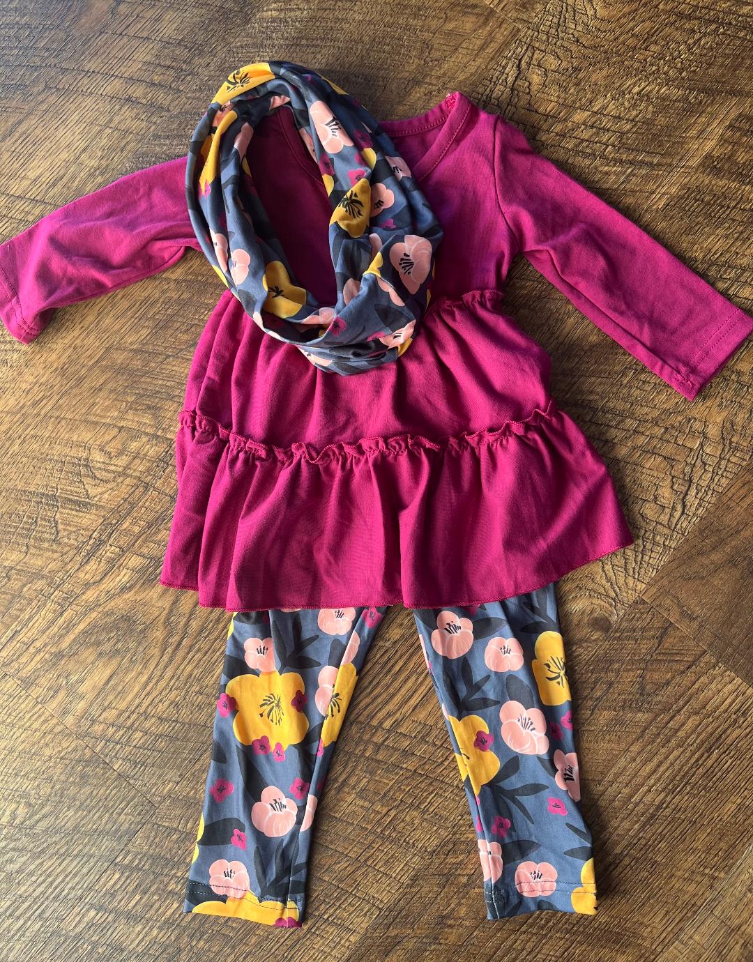 3 Piece Floral Legging Outfit in a Size 6-12 Month